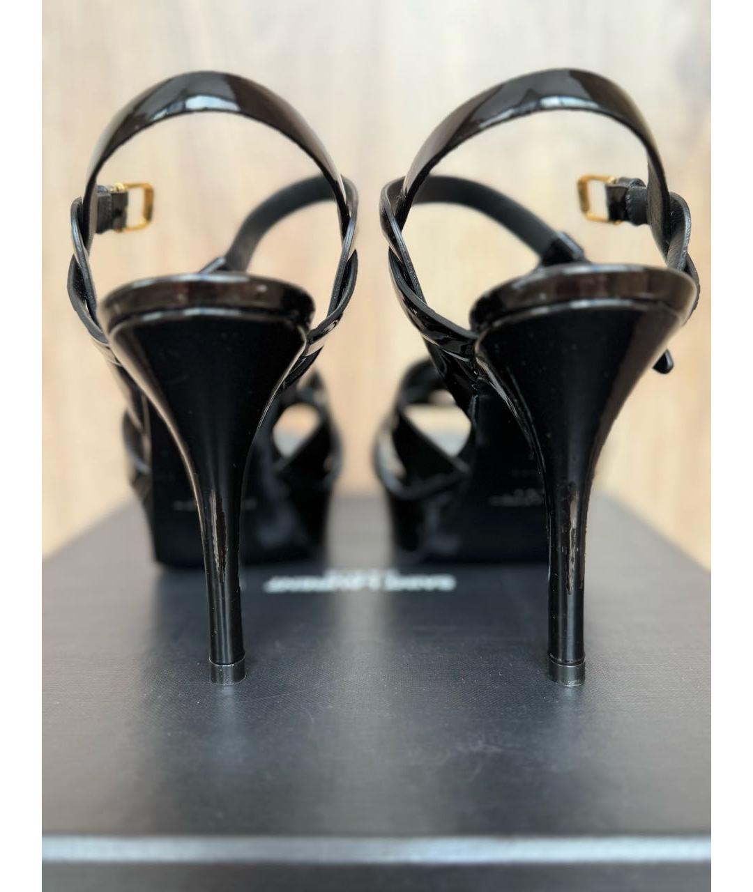SAINT LAURENT Черные босоножки из лакированной кожи, фото 3
