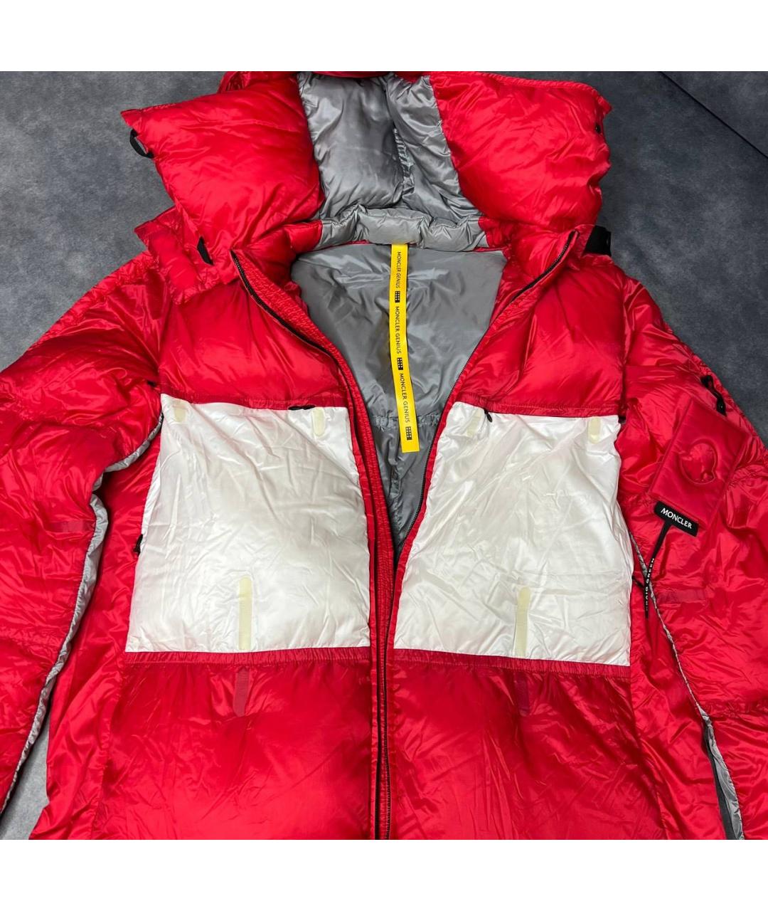 MONCLER Красный атласный пуховик, фото 3