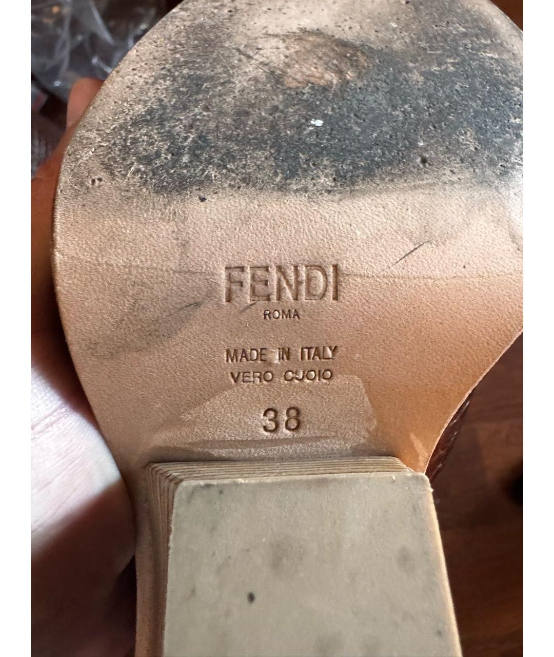 FENDI Коричневые сапоги из экзотической кожи, фото 5