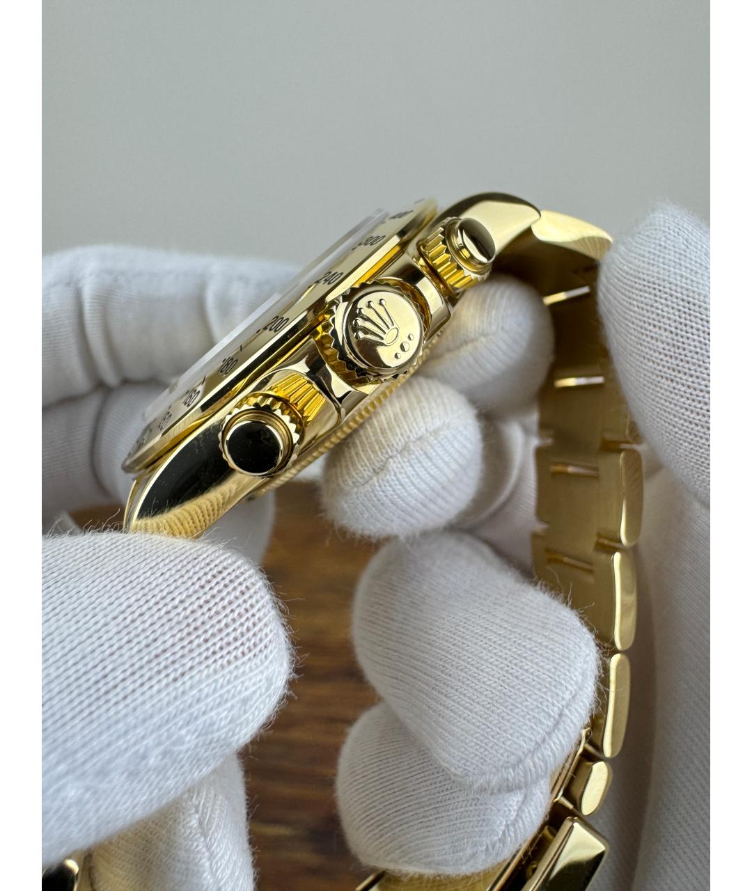 ROLEX Черные часы из желтого золота, фото 3