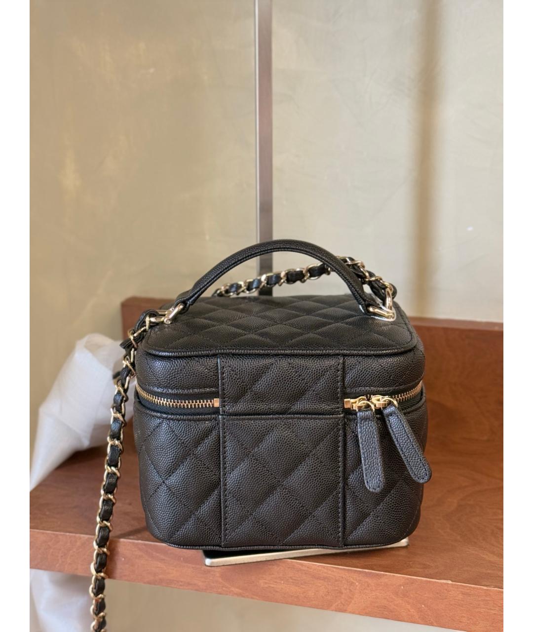 CHANEL Черная кожаная сумка тоут, фото 5