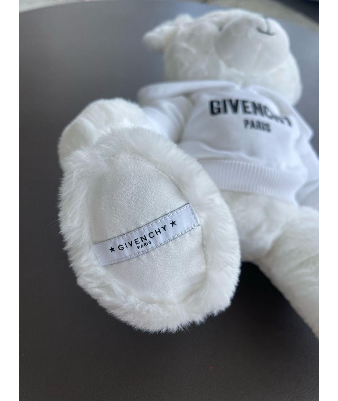 GIVENCHY Белая игрушка, фото 5