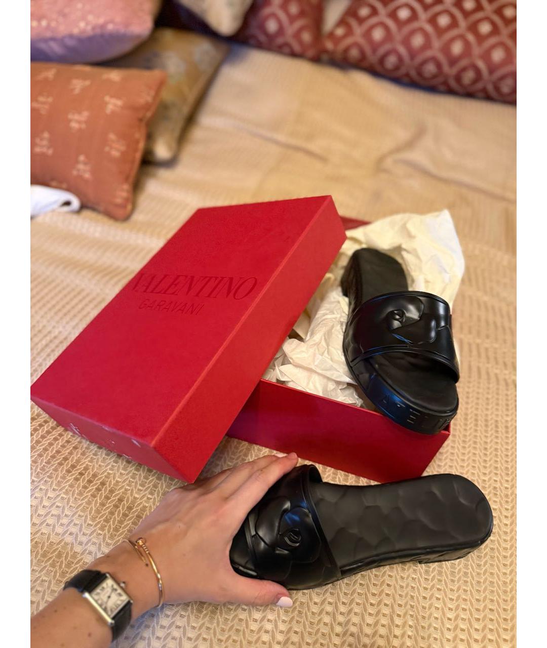 VALENTINO Черные резиновые сабо, фото 6