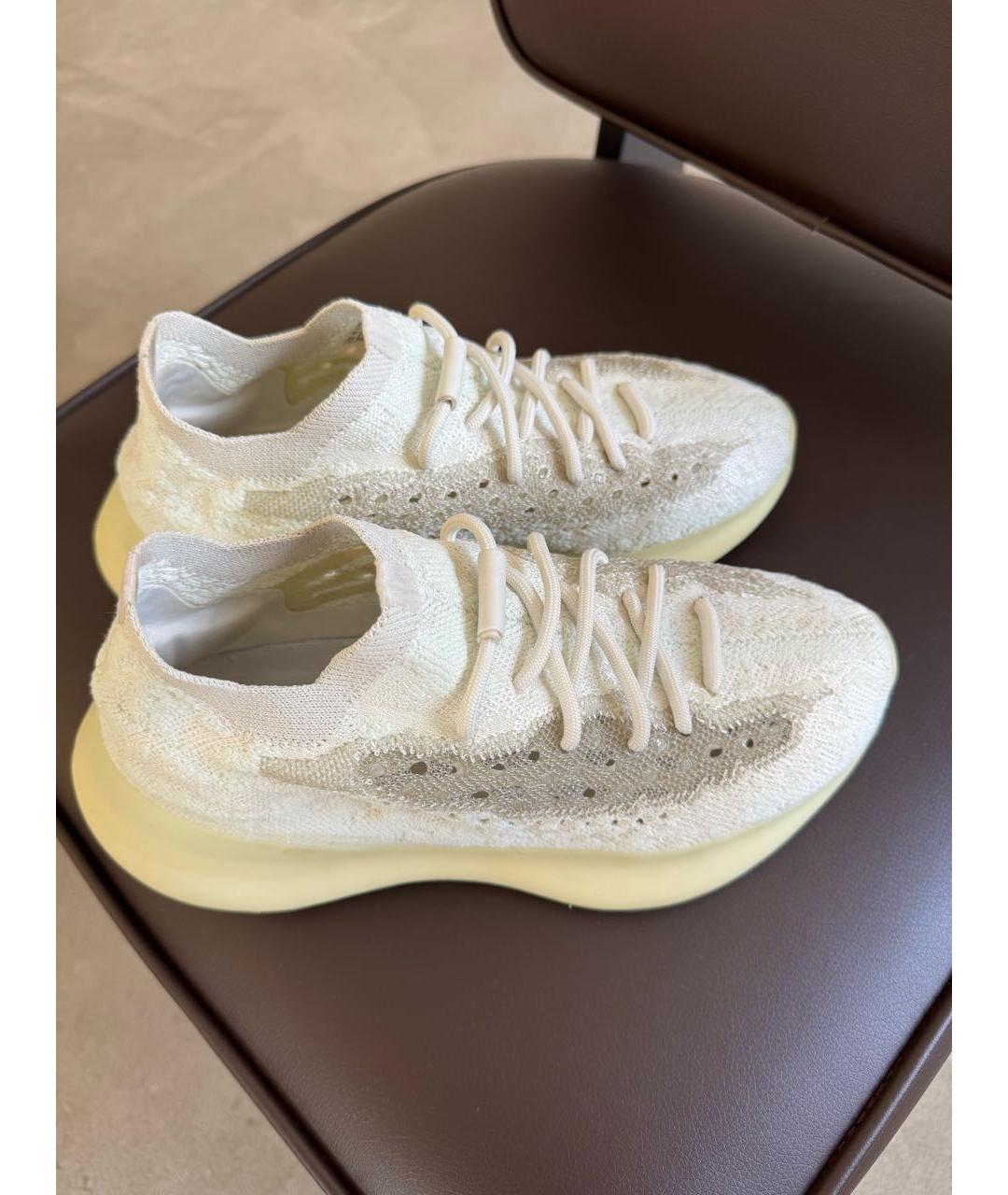 ADIDAS YEEZY Белые текстильные кроссовки, фото 3