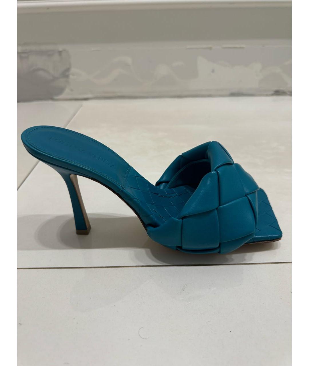 BOTTEGA VENETA Бирюзовые кожаные мюли, фото 9