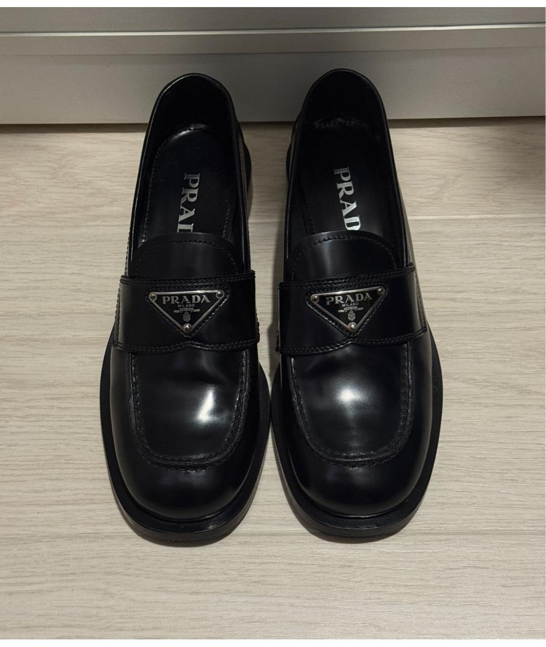 PRADA Черные кожаные лоферы, фото 2