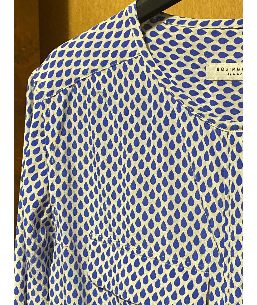 EQUIPMENT Синяя шелковая рубашка, фото 3
