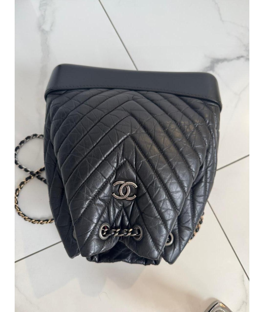 CHANEL Черный кожаный рюкзак, фото 6