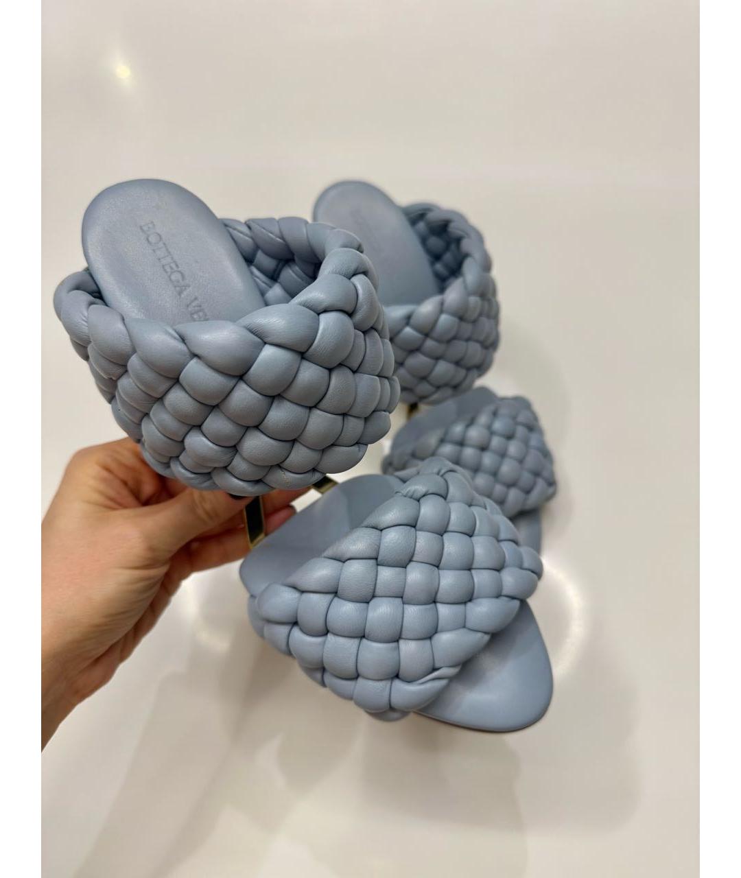 BOTTEGA VENETA Голубые кожаные мюли, фото 5