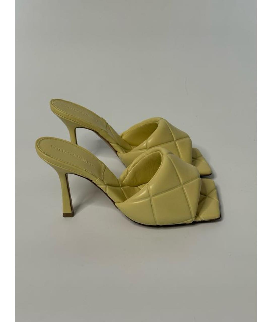 BOTTEGA VENETA Желтые кожаные мюли, фото 9