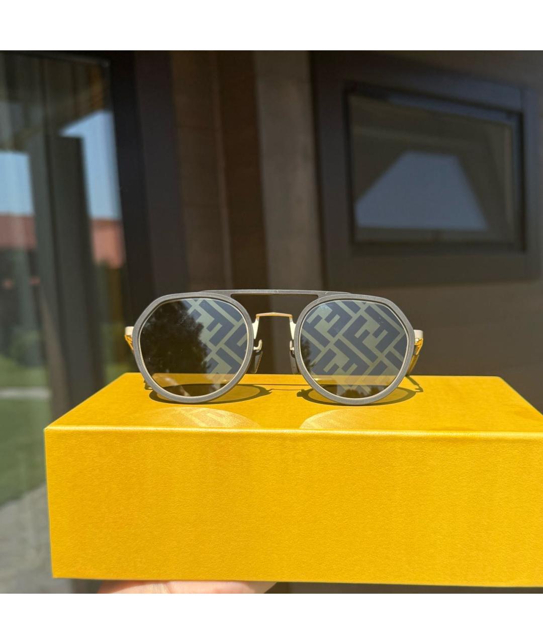 FENDI Черные пластиковые солнцезащитные очки, фото 8