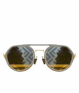 FENDI Солнцезащитные очки