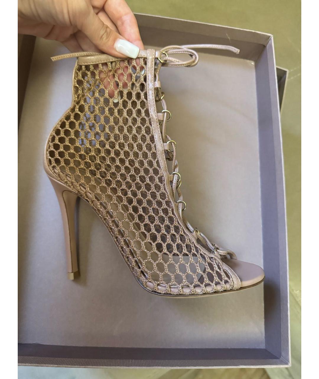 GIANVITO ROSSI Бежевые босоножки, фото 4