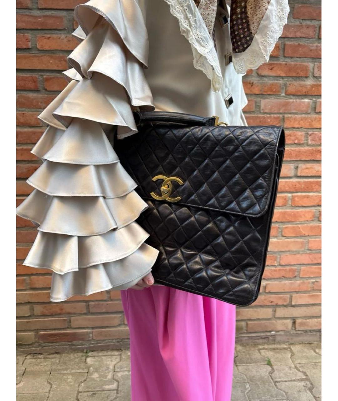 CHANEL Черная кожаная сумка тоут, фото 8