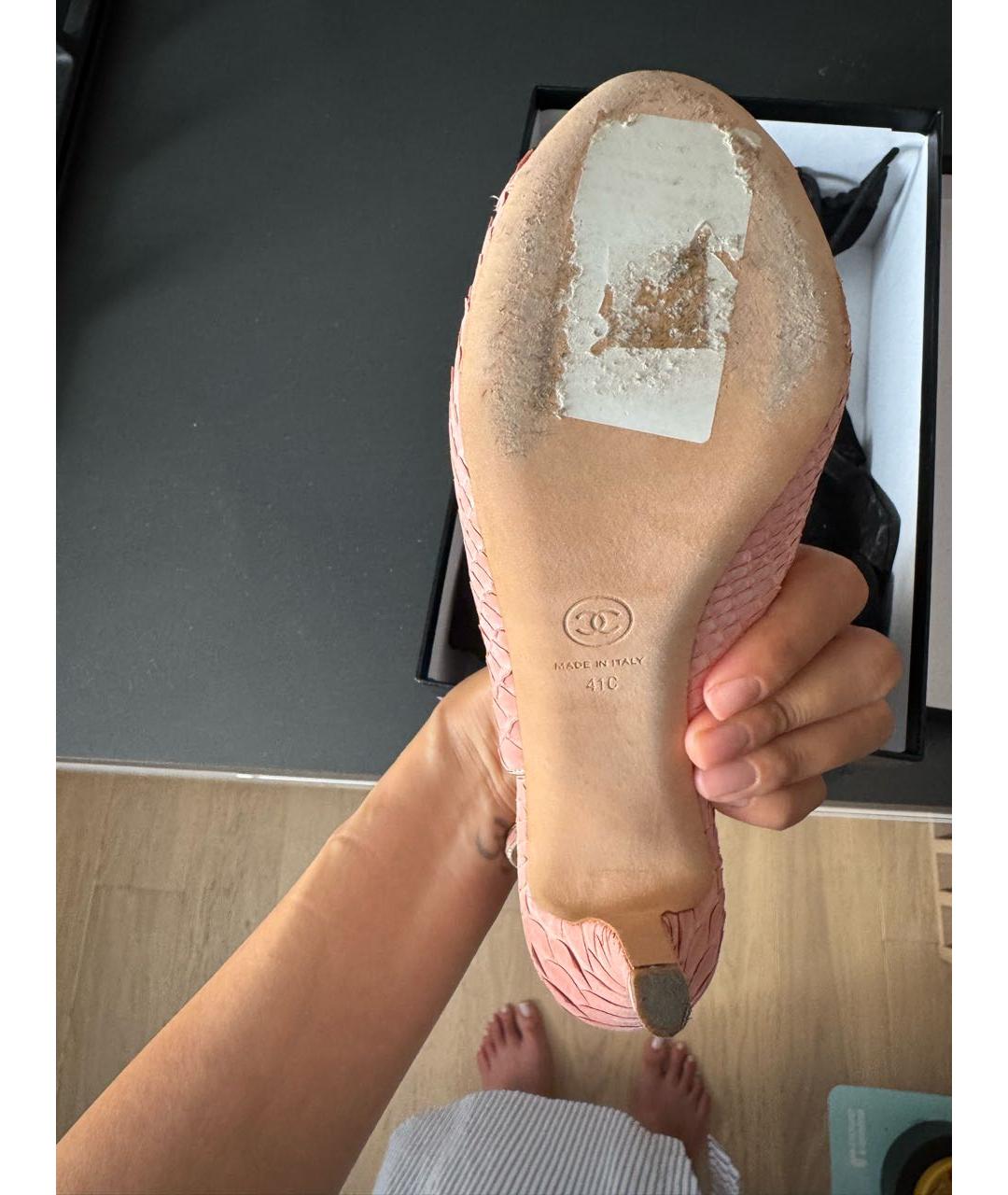 CHANEL Розовые туфли из экзотической кожи, фото 7