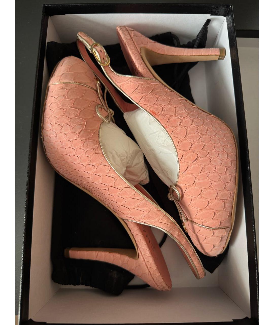 CHANEL Розовые туфли из экзотической кожи, фото 6