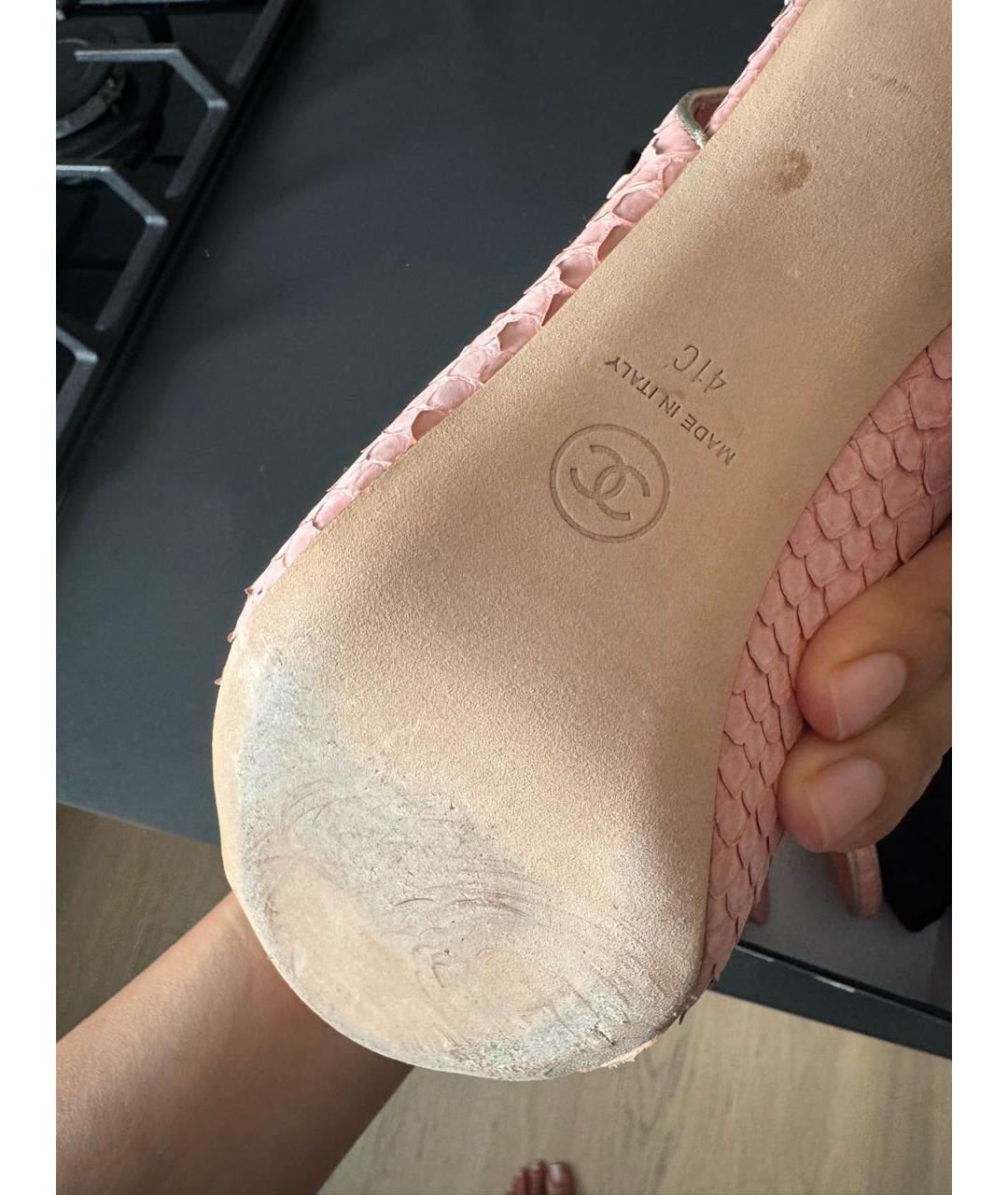 CHANEL Розовые туфли из экзотической кожи, фото 5