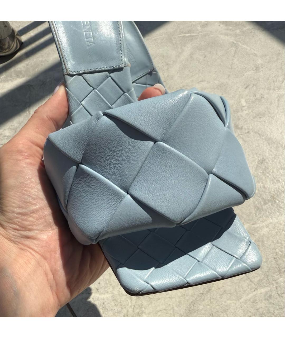 BOTTEGA VENETA Голубые кожаные мюли, фото 7