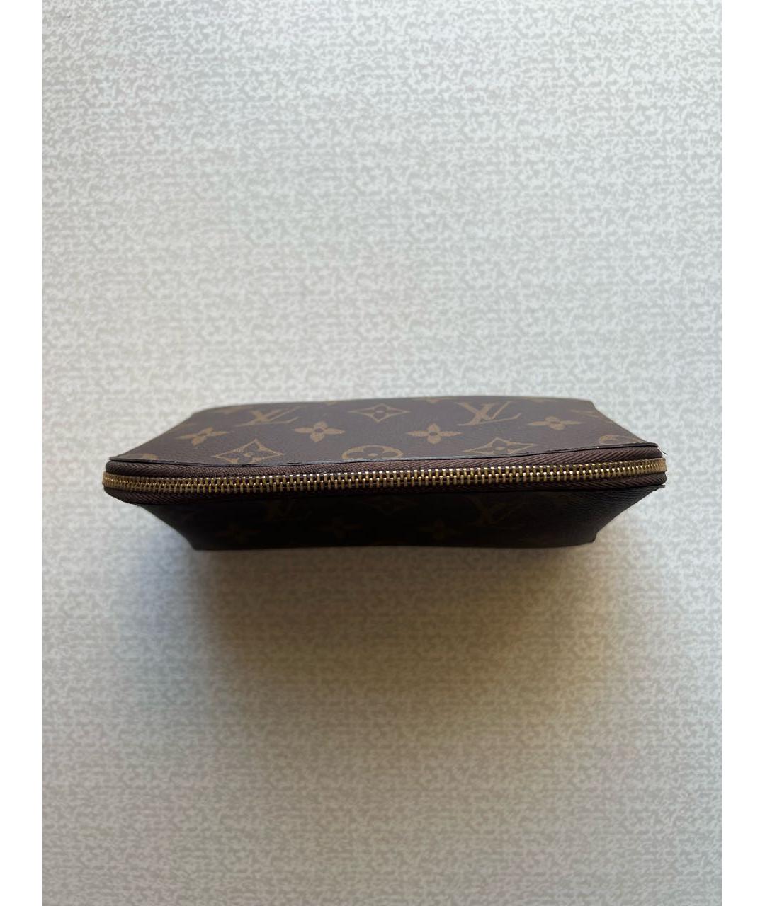 LOUIS VUITTON Коричневая кожаная косметичка, фото 3