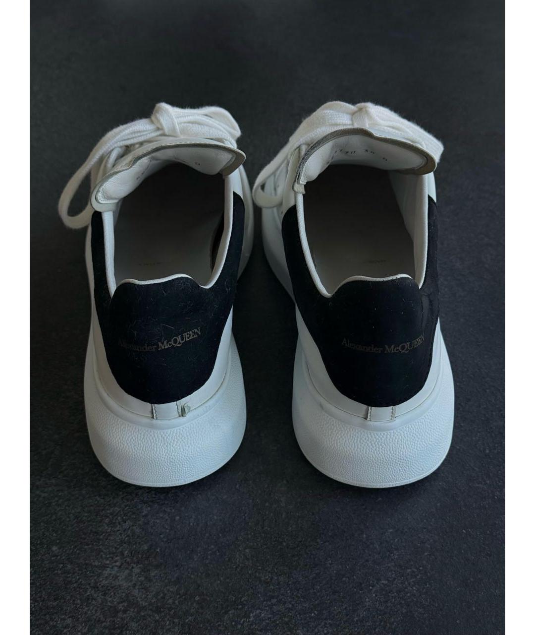 ALEXANDER MCQUEEN Белые кожаные кеды, фото 3