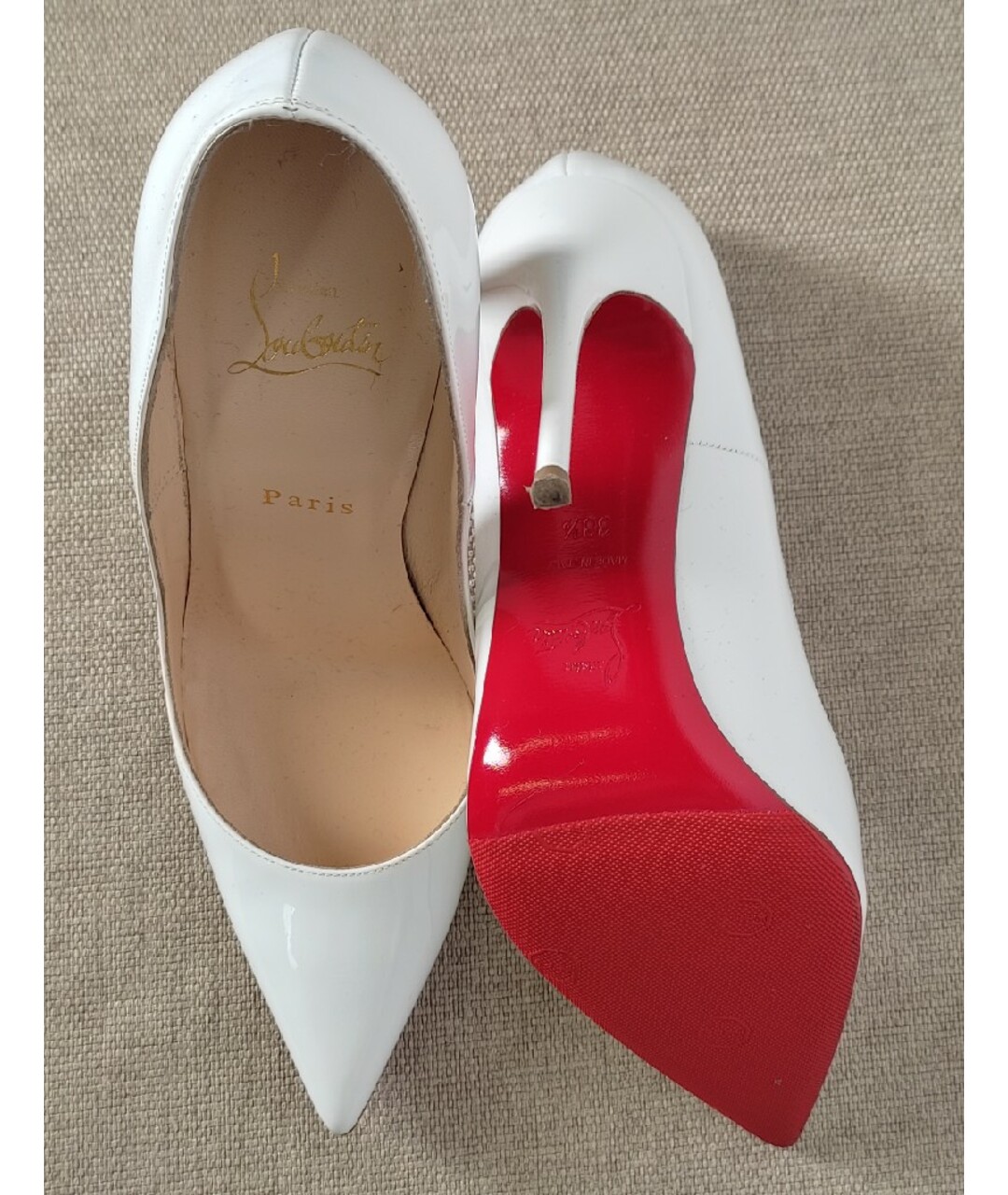 CHRISTIAN LOUBOUTIN Белые туфли из лакированной кожи, фото 6