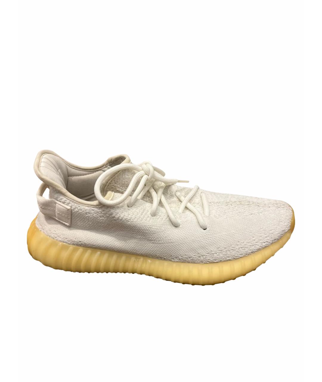 YEEZY Белые текстильные кроссовки, фото 1