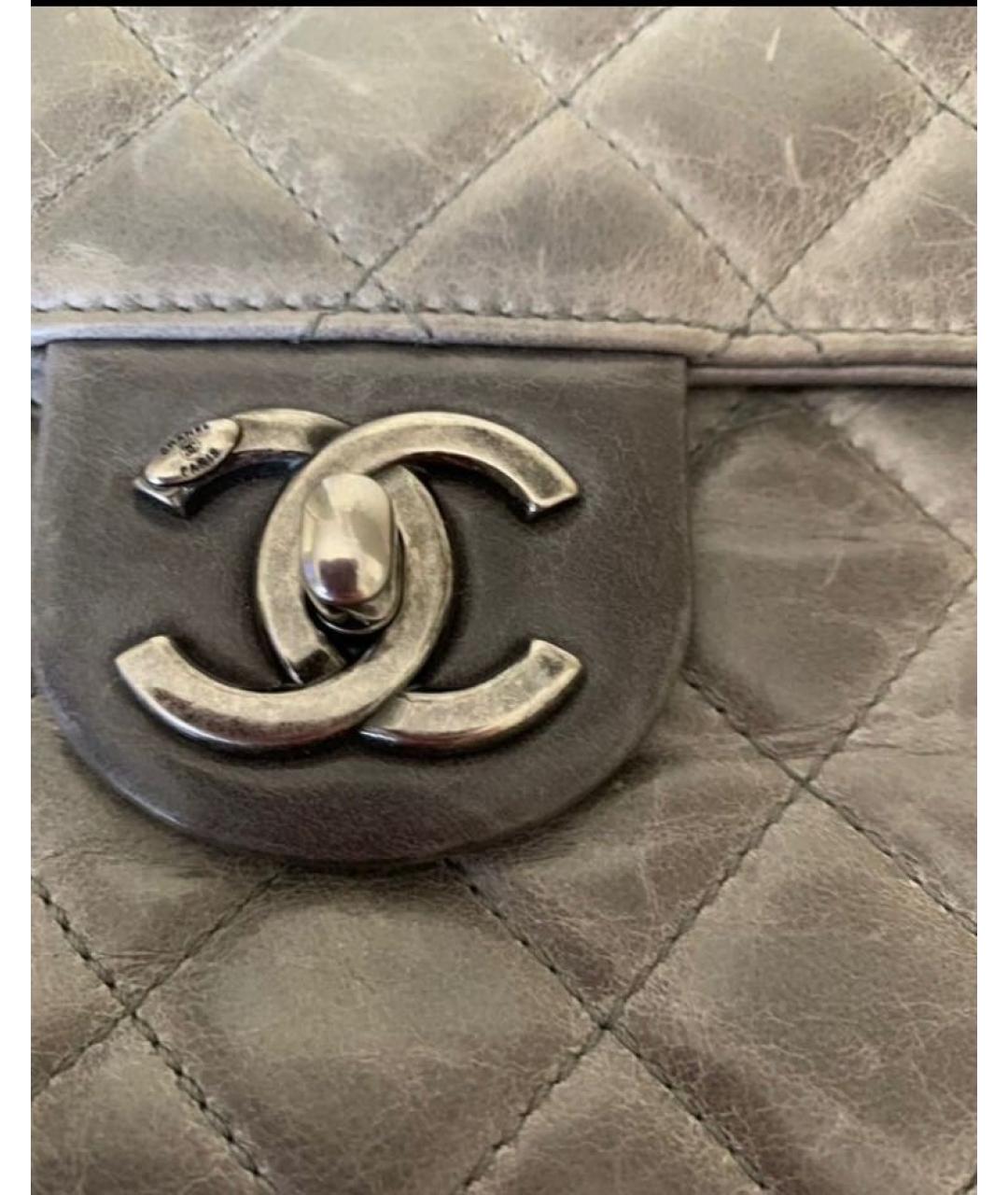 CHANEL Серая кожаная сумка через плечо, фото 3