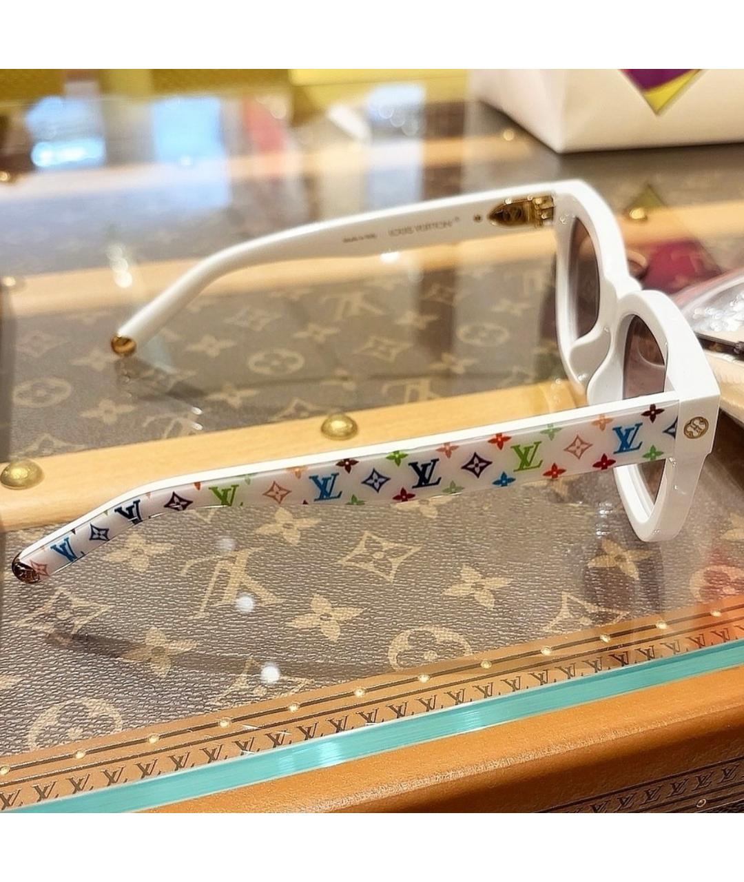 LOUIS VUITTON Белые пластиковые солнцезащитные очки, фото 2