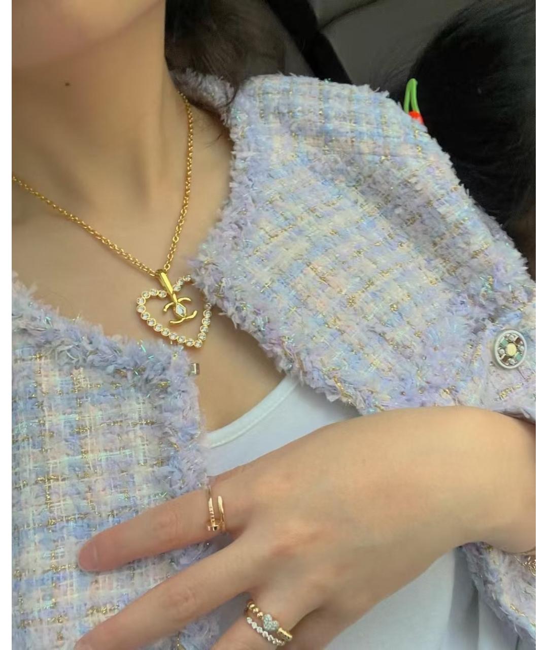 CHANEL Золотая металлическая подвеска, фото 4