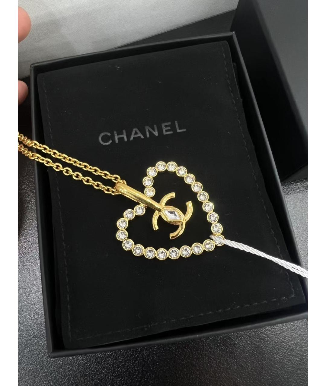 CHANEL Золотая металлическая подвеска, фото 6