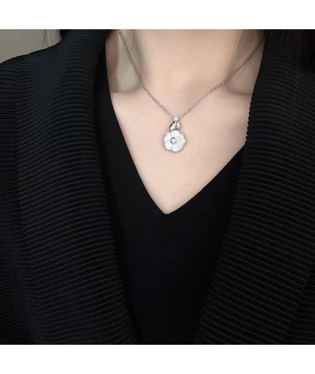 CHANEL Подвеска из белого золота, фото 5