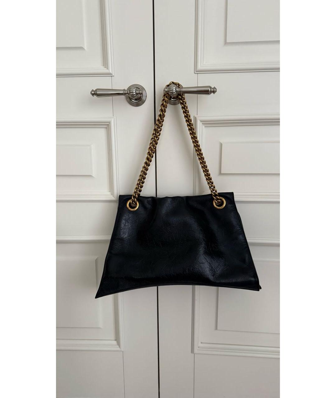 BALENCIAGA Черная сумка через плечо из лакированной кожи, фото 3