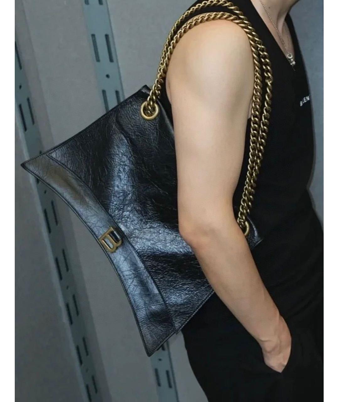 BALENCIAGA Черная сумка через плечо из лакированной кожи, фото 5