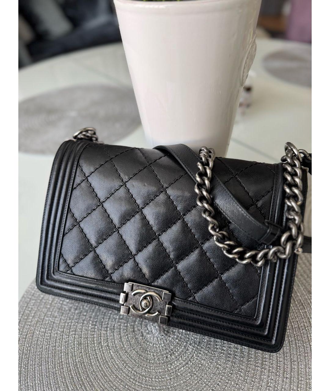 CHANEL Черная кожаная сумка через плечо, фото 2