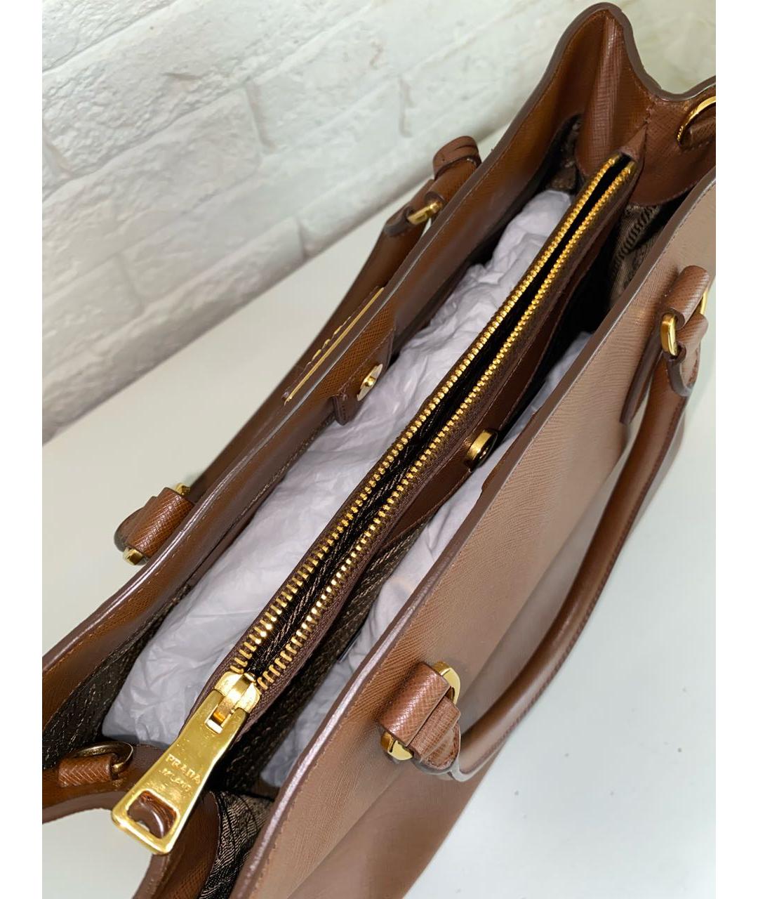 PRADA Коричневая кожаная сумка тоут, фото 5