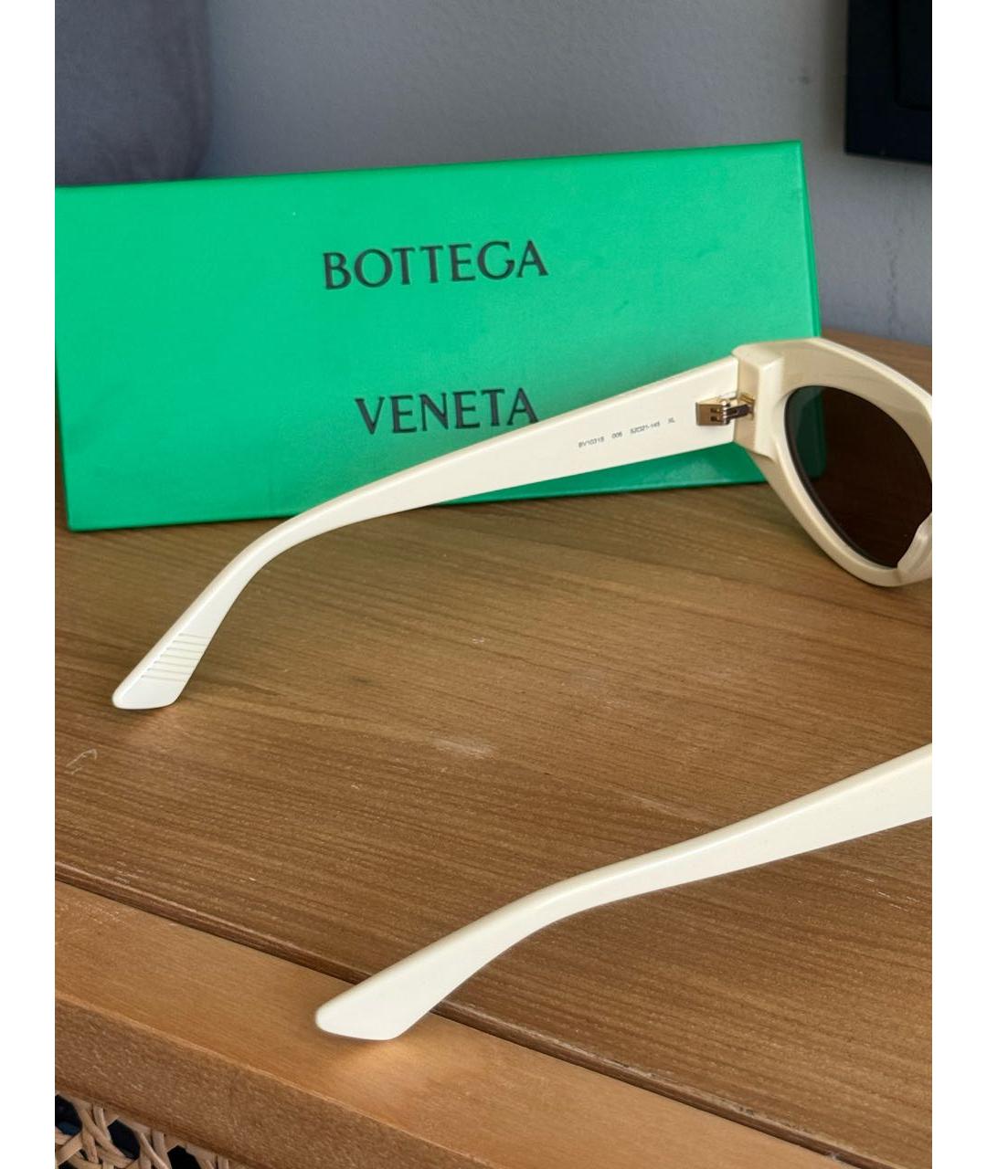 BOTTEGA VENETA Бежевые пластиковые солнцезащитные очки, фото 4
