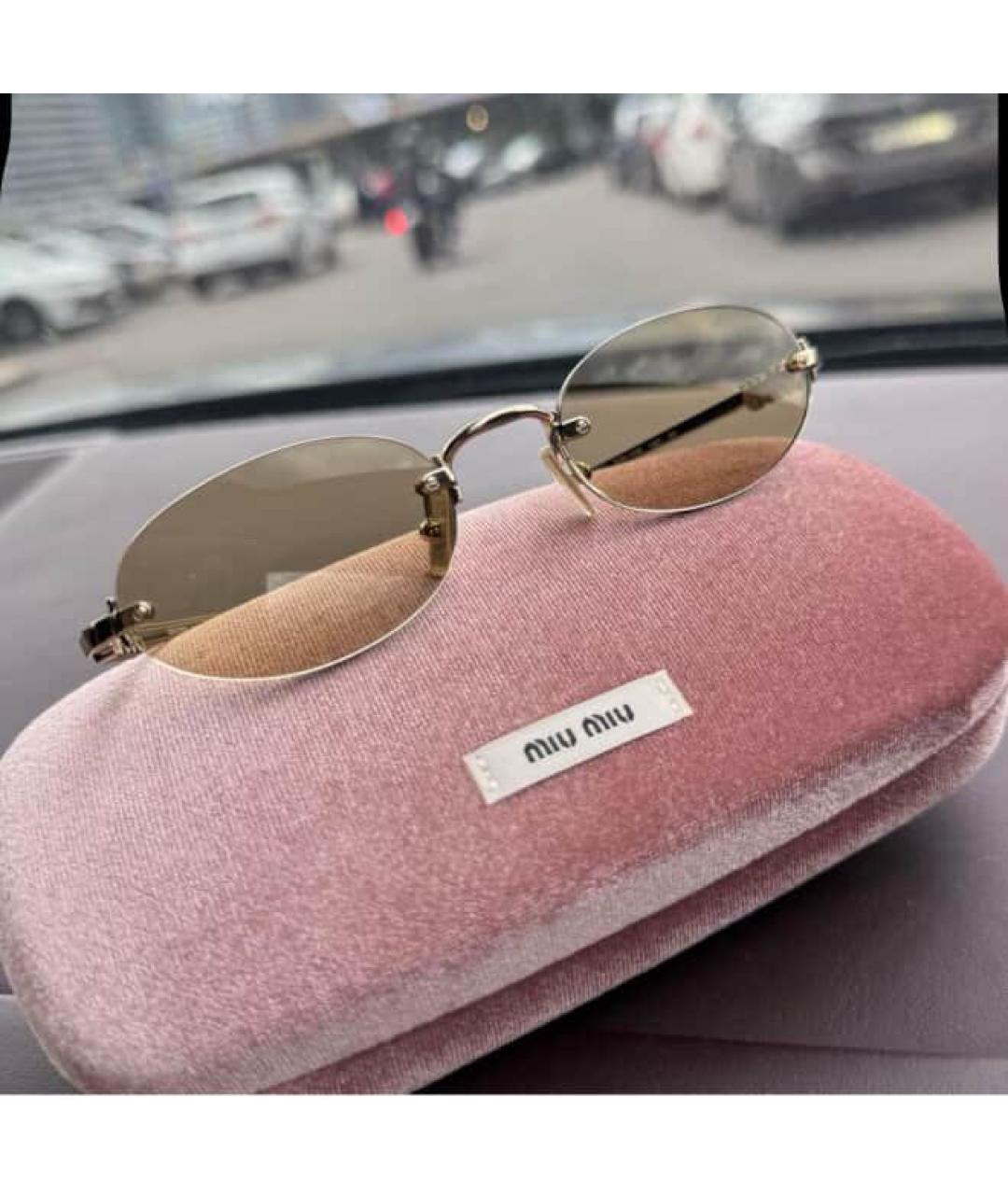 MIU MIU Золотые металлические солнцезащитные очки, фото 2