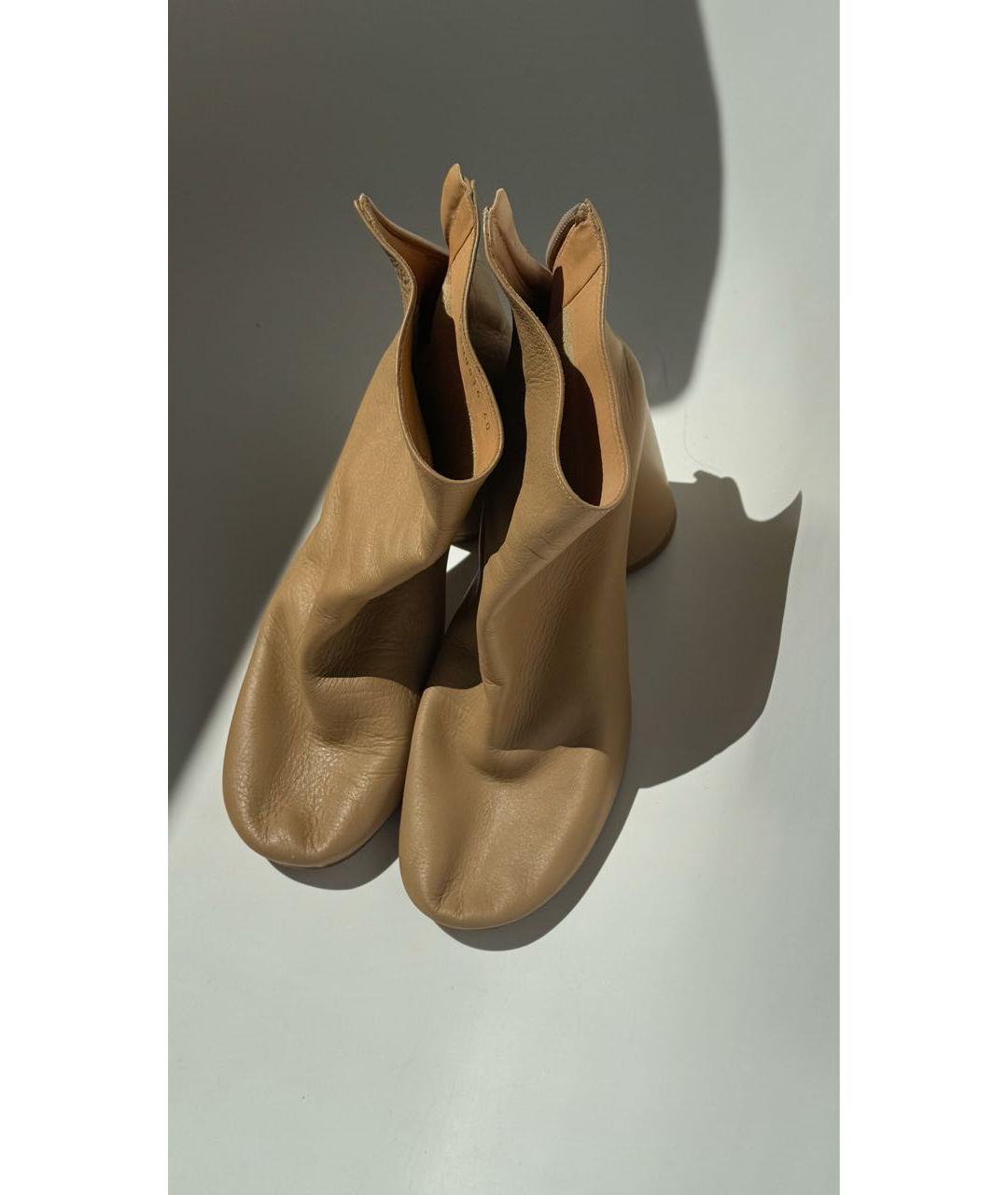 MAISON MARGIELA Бежевые кожаные ботильоны, фото 2