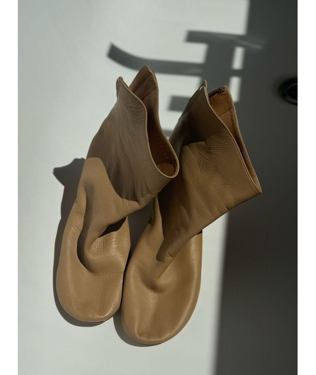 MAISON MARGIELA Бежевые кожаные ботильоны, фото 3