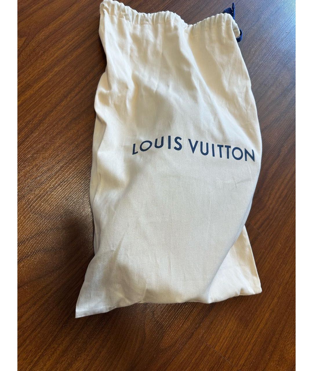 LOUIS VUITTON Черная кожаная барсетка, фото 6