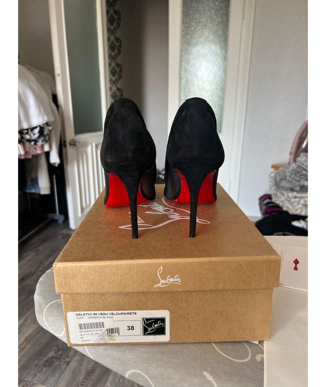 CHRISTIAN LOUBOUTIN Черные замшевые туфли, фото 4