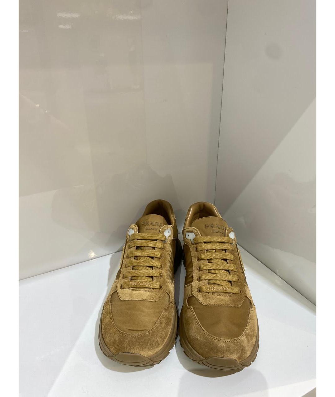 PRADA Низкие кроссовки / кеды, фото 2