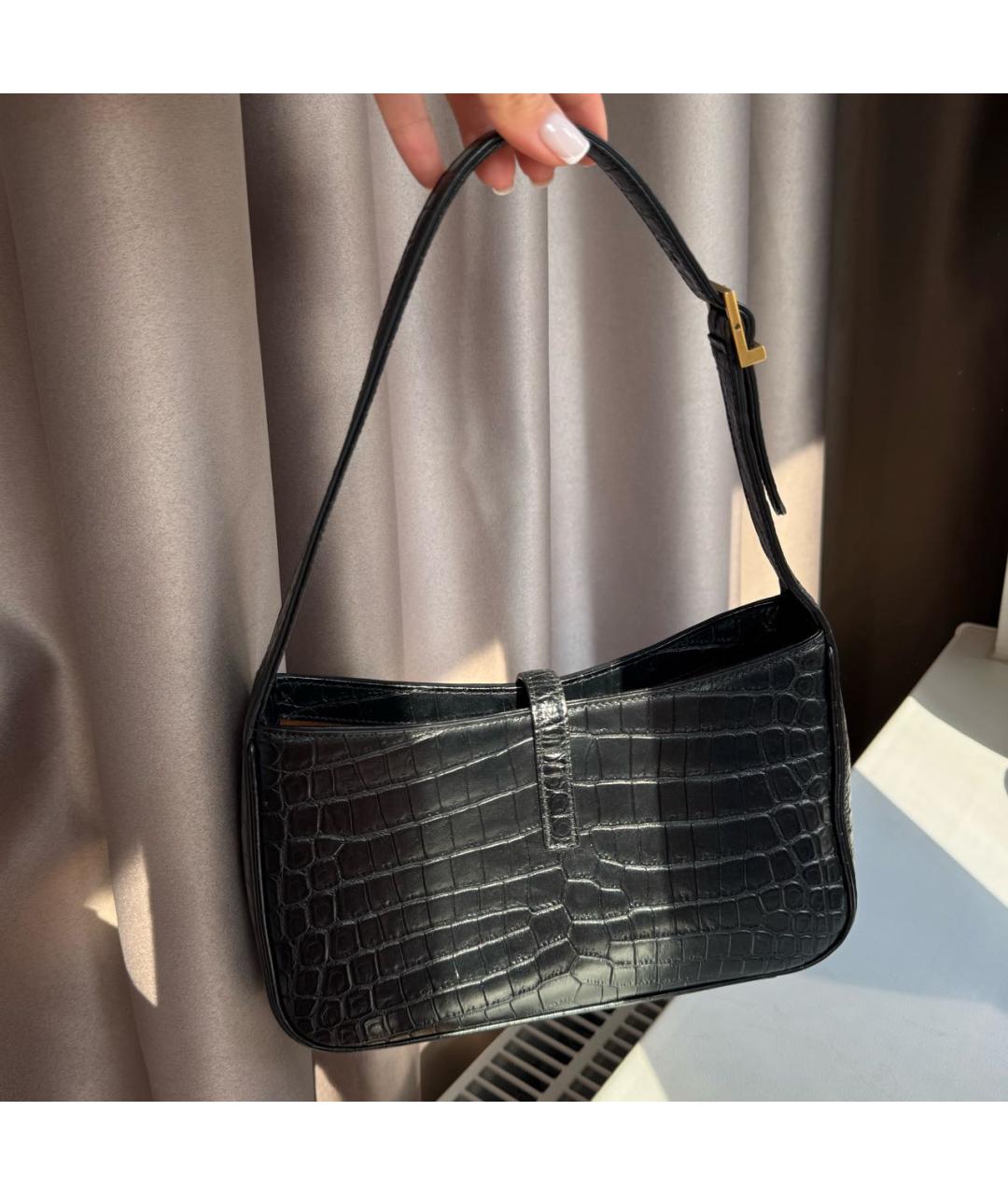 SAINT LAURENT Черная кожаная сумка с короткими ручками, фото 2