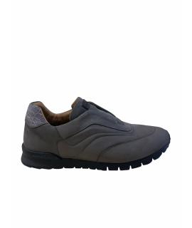 KITON Низкие кроссовки / кеды