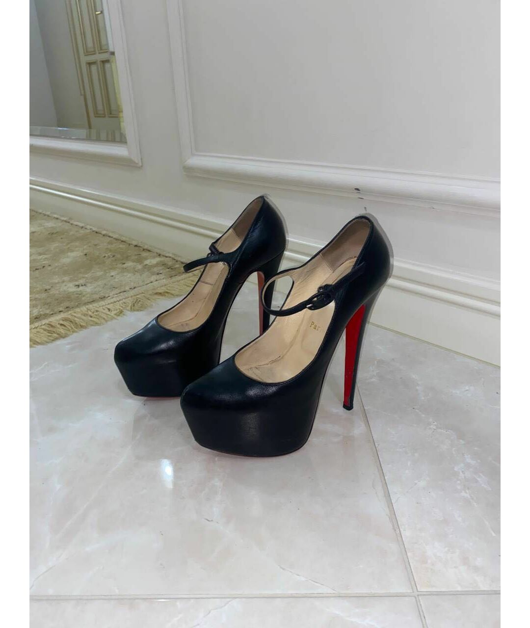 CHRISTIAN LOUBOUTIN Черные кожаные туфли, фото 5