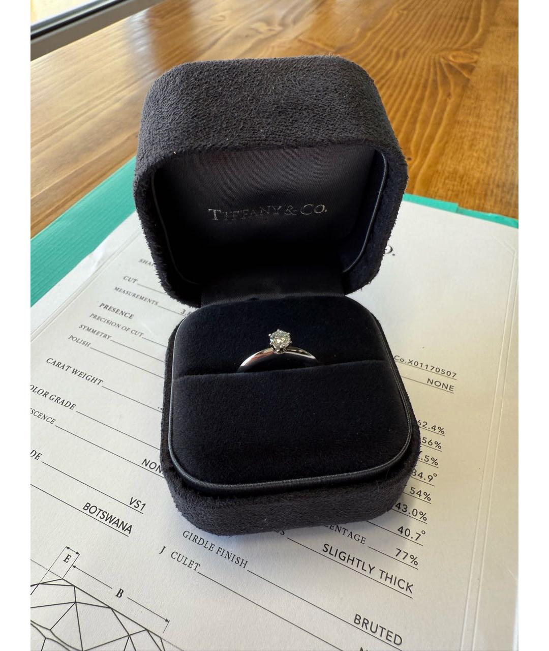 TIFFANY&CO Белое платиновое кольцо, фото 3