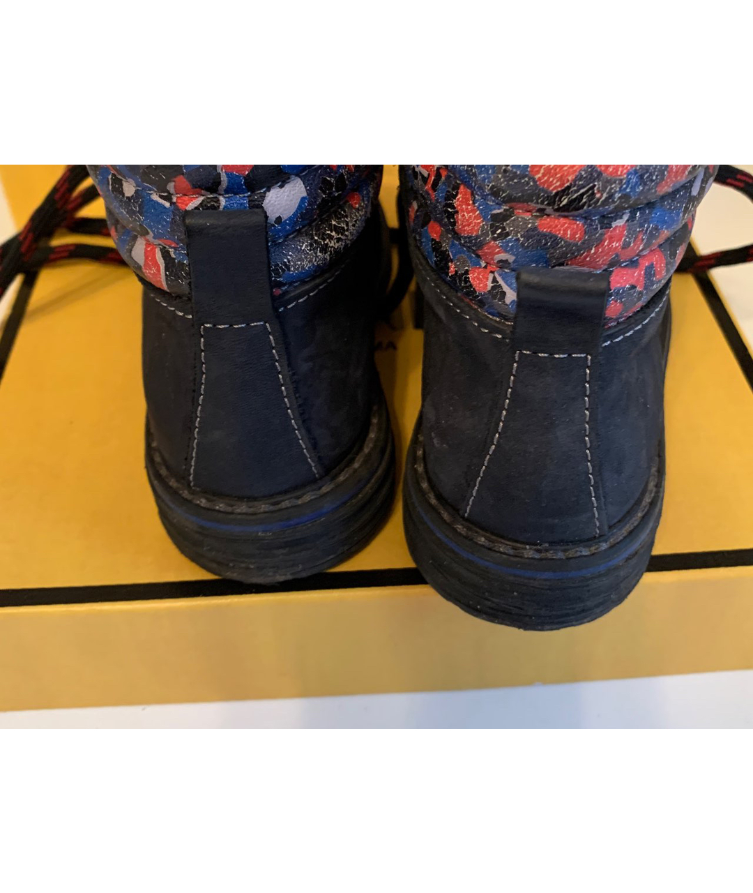 FENDI Темно-синие замшевые ботинки, фото 4