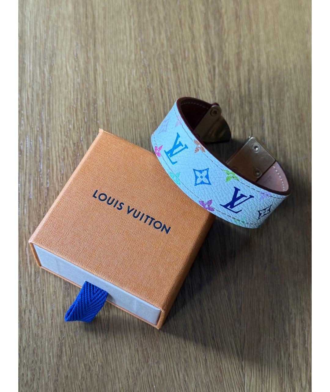 LOUIS VUITTON Белый кожаный браслет, фото 2