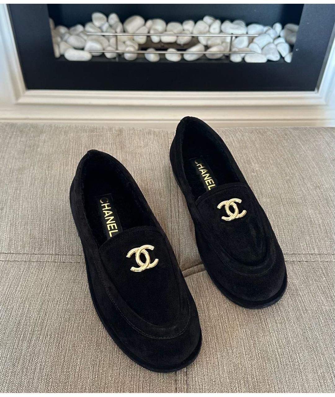 CHANEL Черные замшевые лоферы, фото 6