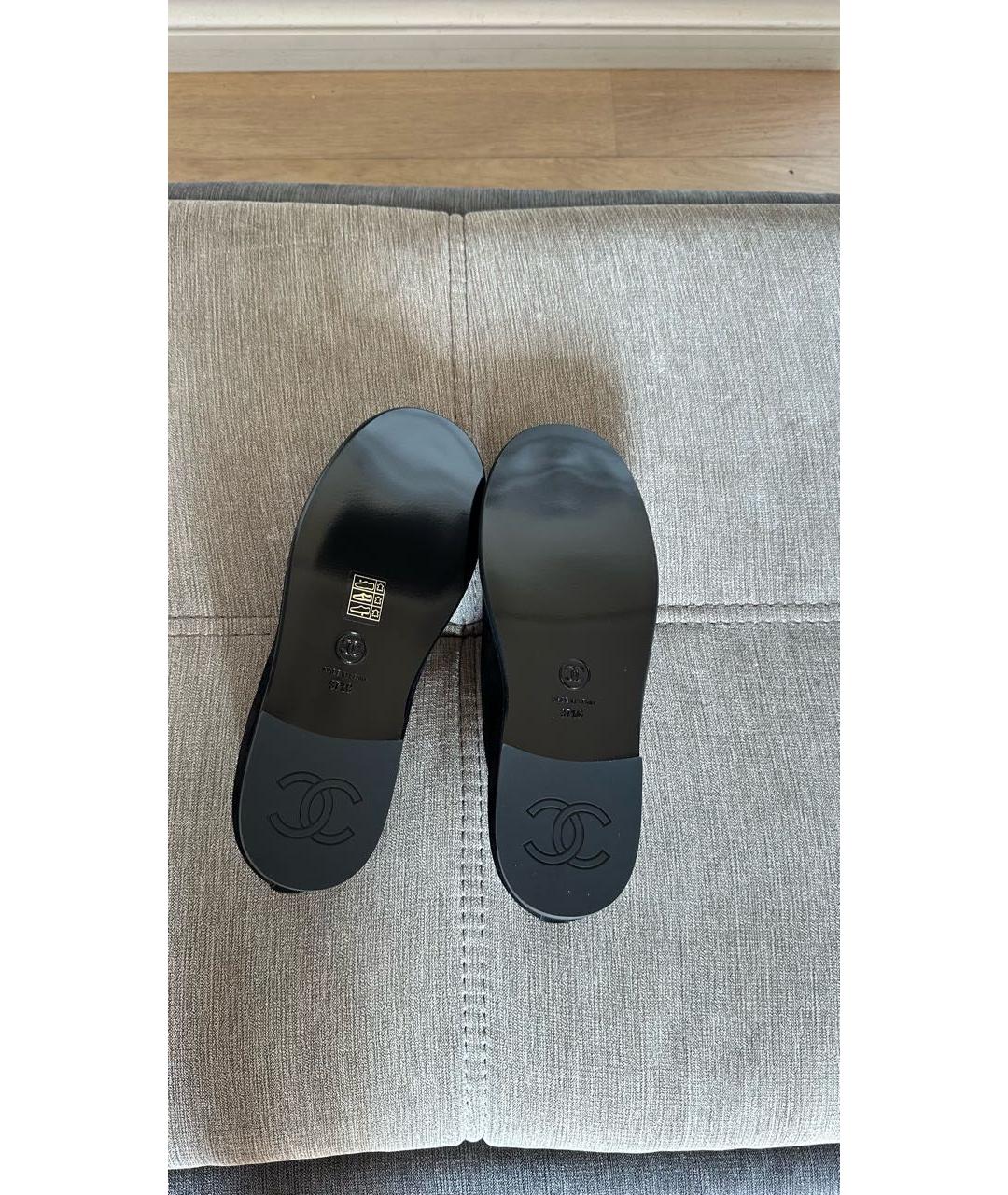 CHANEL Черные замшевые лоферы, фото 4
